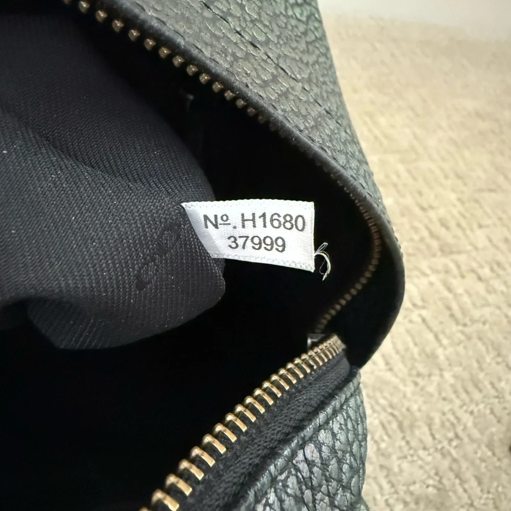 Coach RARE Hologram Mini Backpack & ID Case Set - Picture 7 of 16